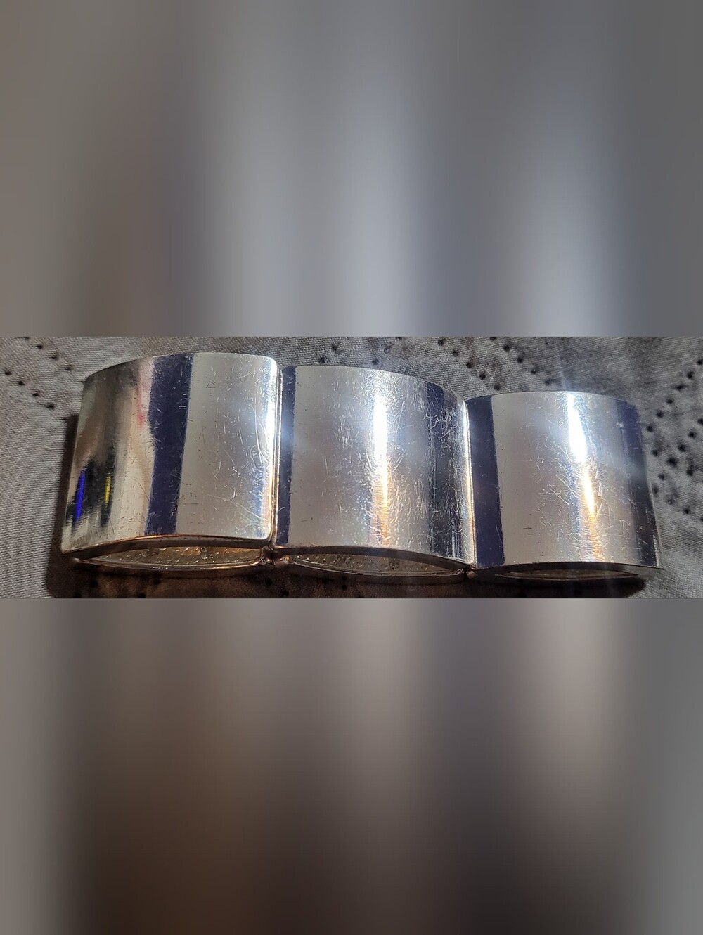 Approx 8" Vintage Silver Plated High Polish Wide Panel Stretch Cuff Bracelet
